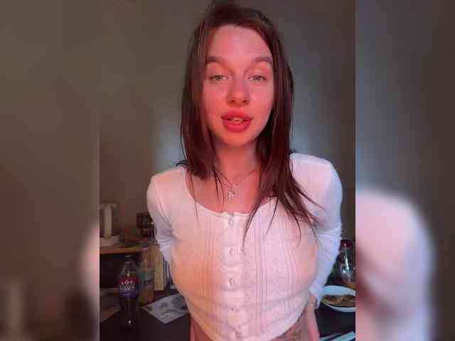 _Polly_ webcam