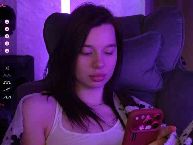 _Polly_ webcam