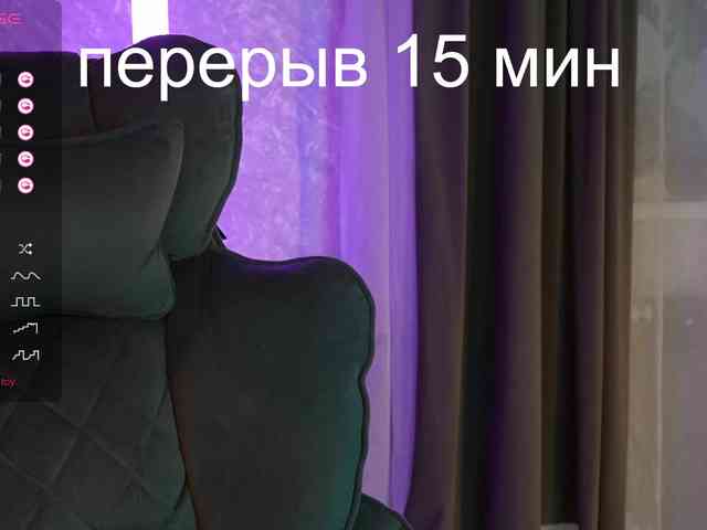 _Polly_ webcam