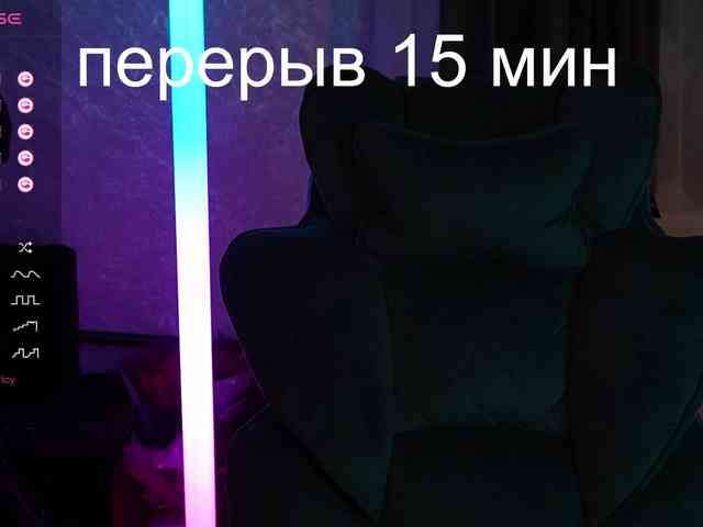 _Polly_ webcam