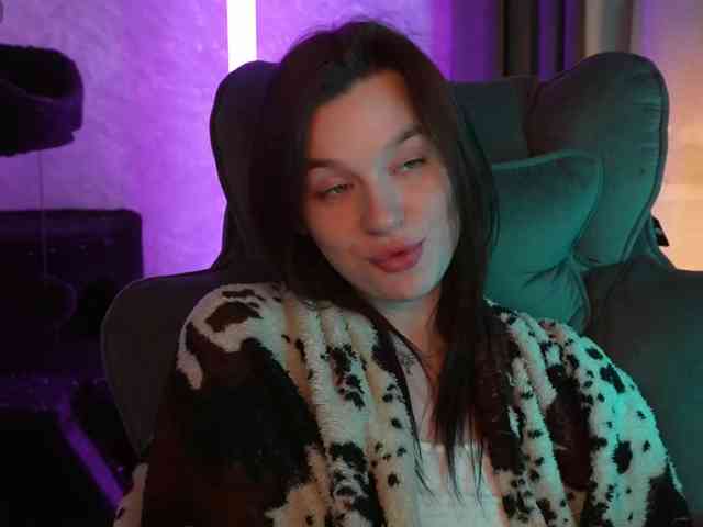 _Polly_ webcam