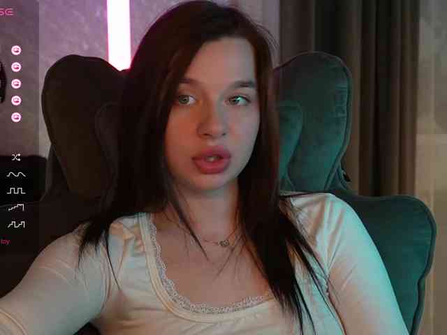 _Polly_ webcam