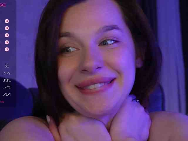 MossiPolli Live Webcam on BongaCams