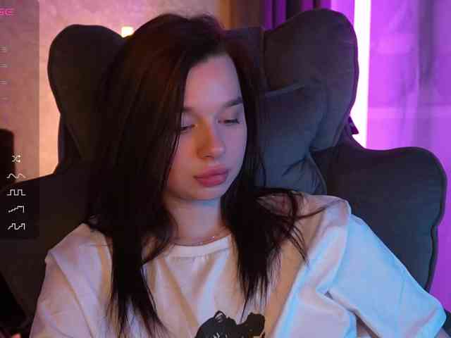 _Polly_ webcam