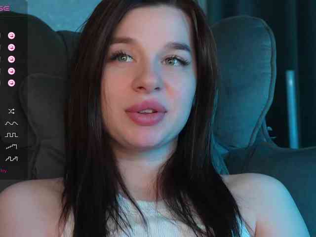 _Polly_ webcam