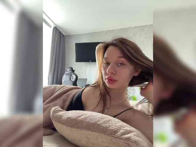 _Polly_ webcam