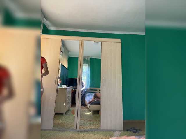NormanMash live webcam show
