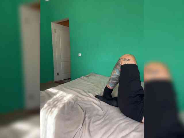 SecretsFilmed webcam