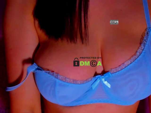 -roxy- live webcam show