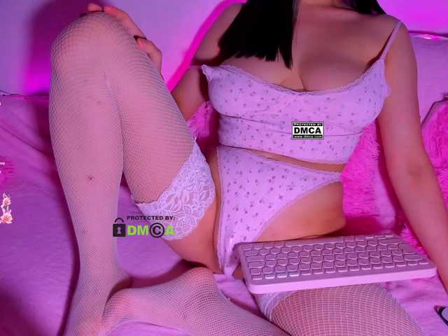 PinkRoxy webcam