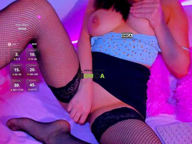 -roxy-a live cam on BongaCams