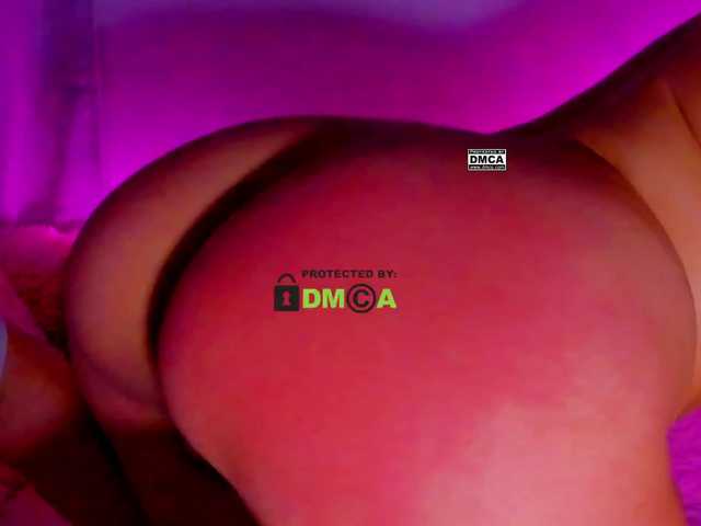 -roxy- live webcam show
