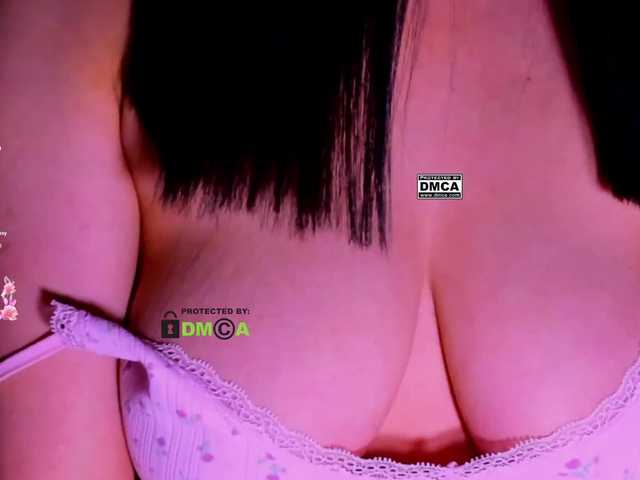 PinkRoxy webcam
