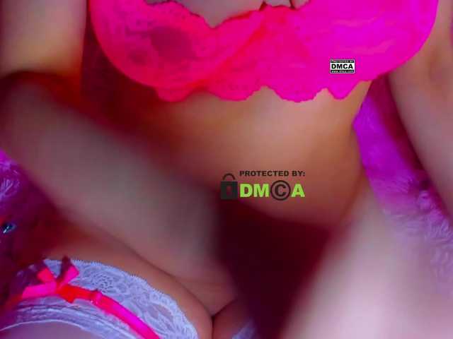 -roxy-a online
