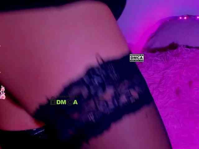 PinkRoxy webcam