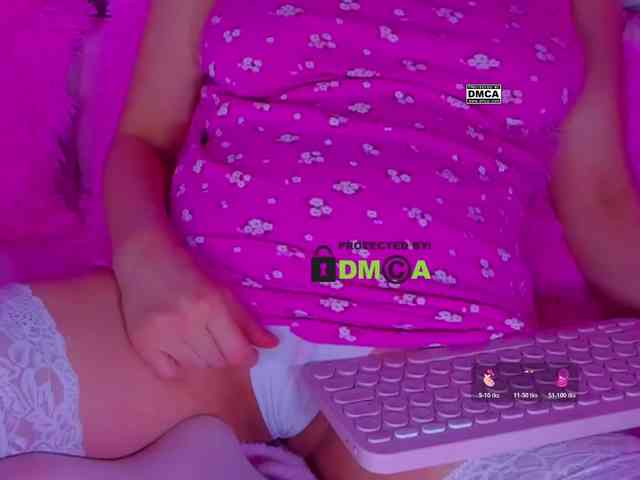 -roxy- webcam
