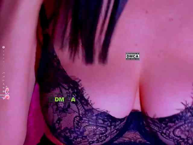 PinkRoxy webcam