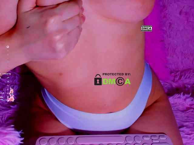 -roxy- webcam