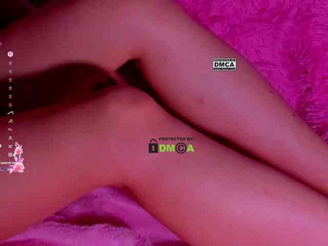PinkRoxy webcam