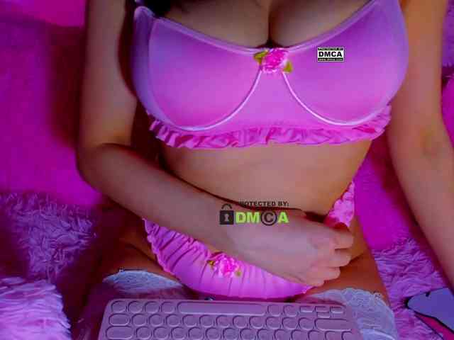 -roxy- webcam