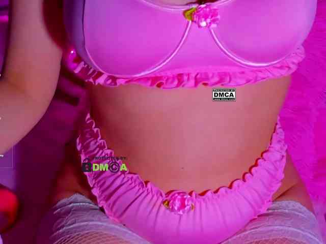 PinkRoxy webcam