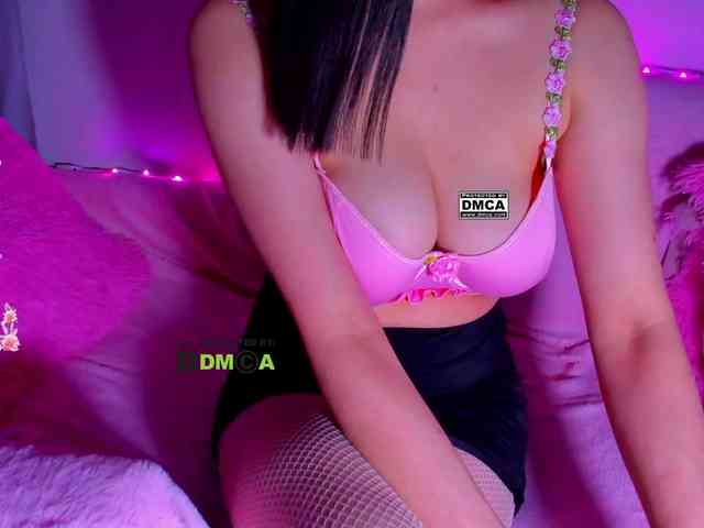 PinkRoxy webcam