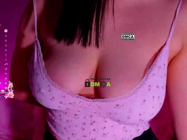 PinkRoxy webcam