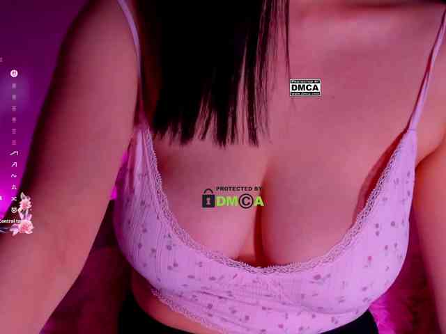 PinkRoxy webcam