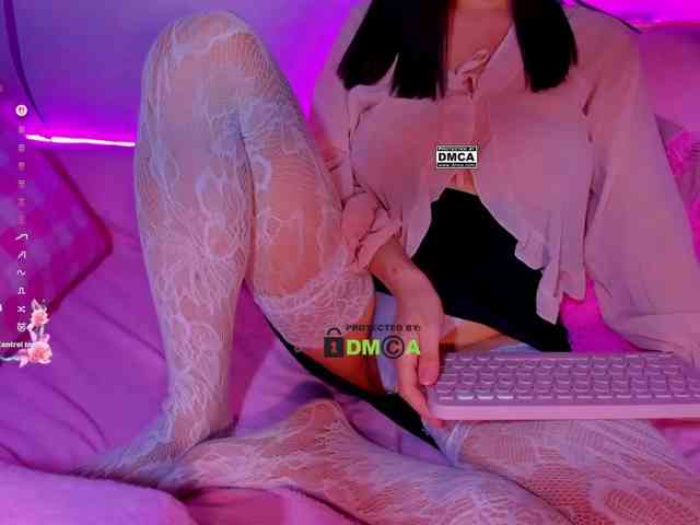 PinkRoxy webcam