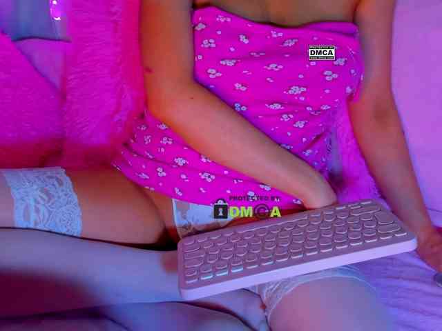 -roxy- webcam