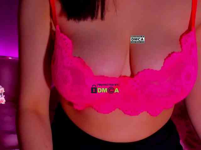 PinkRoxy webcam