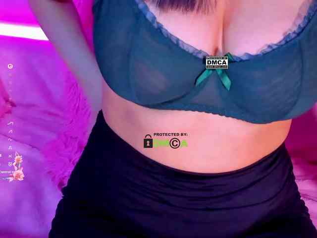 PinkRoxy webcam