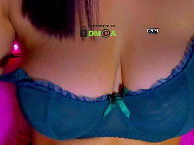 -roxy- webcam