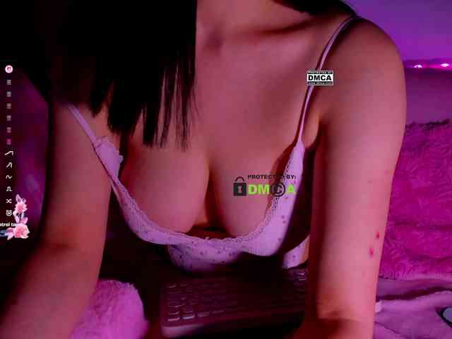 PinkRoxy webcam