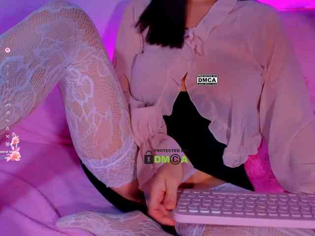 PinkRoxy webcam