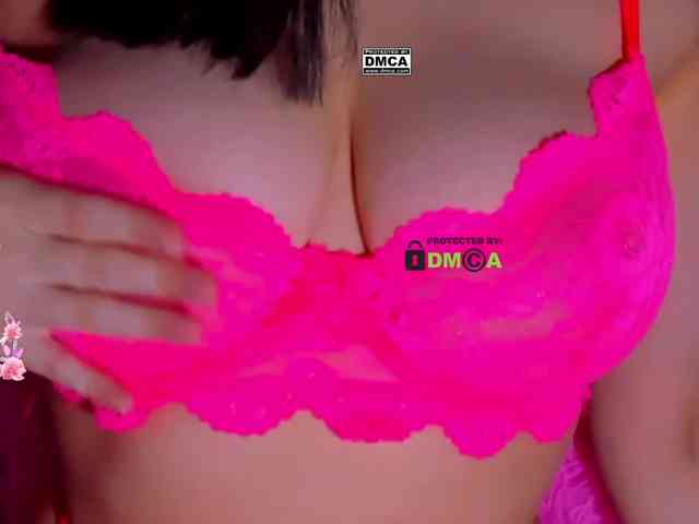 PinkRoxy webcam