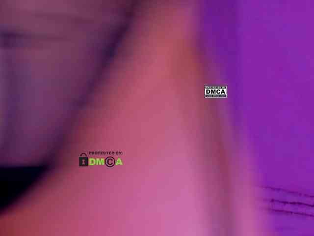 PinkRoxy webcam