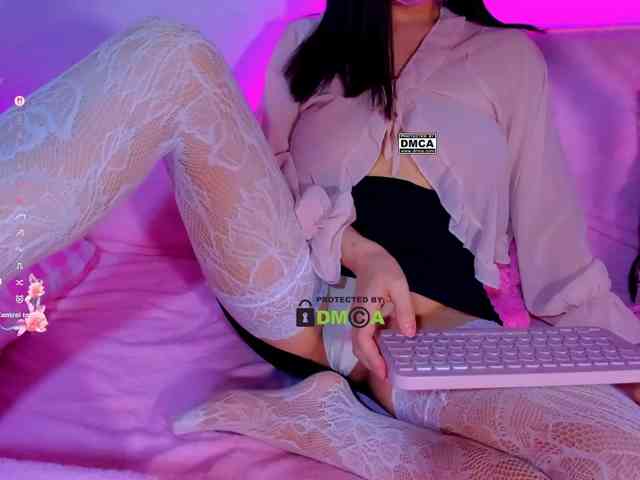 PinkRoxy webcam