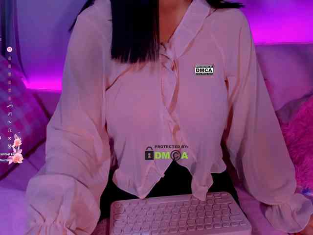 PinkRoxy webcam