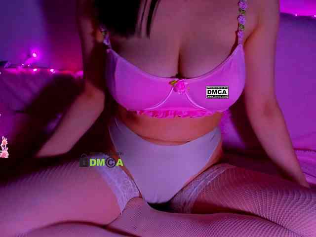 PinkRoxy webcam
