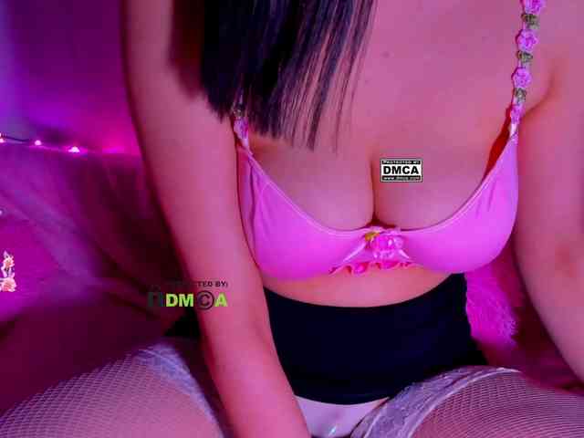 PinkRoxy webcam