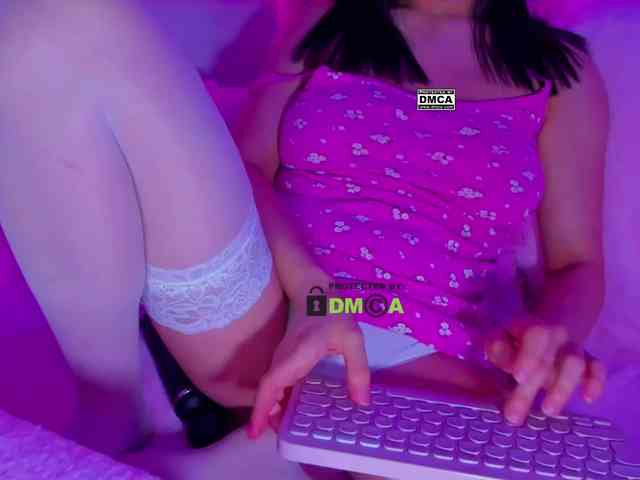 -roxy- webcam