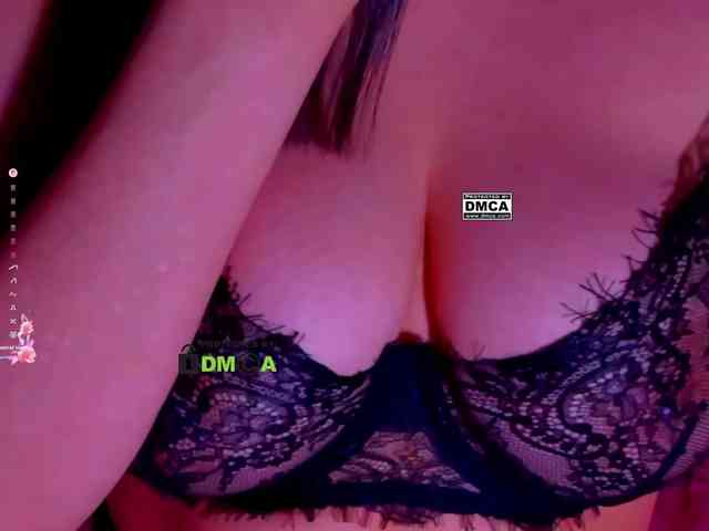 PinkRoxy webcam