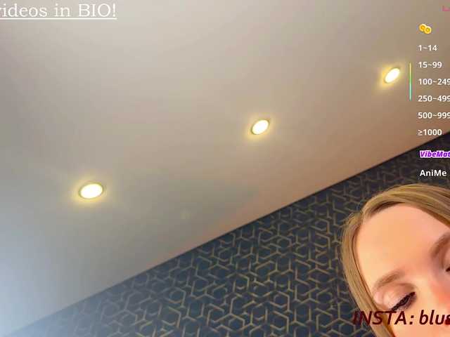 BlushMikki live cam on BongaCams