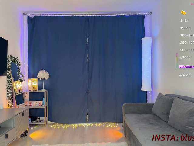 BlushMikki live cam on BongaCams