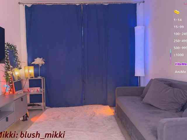 BlushMikki webcam