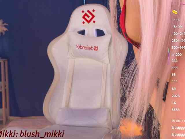 BlushMikki webcam