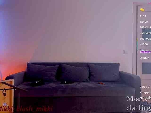 BlushMikki Live Webcam on BongaCams
