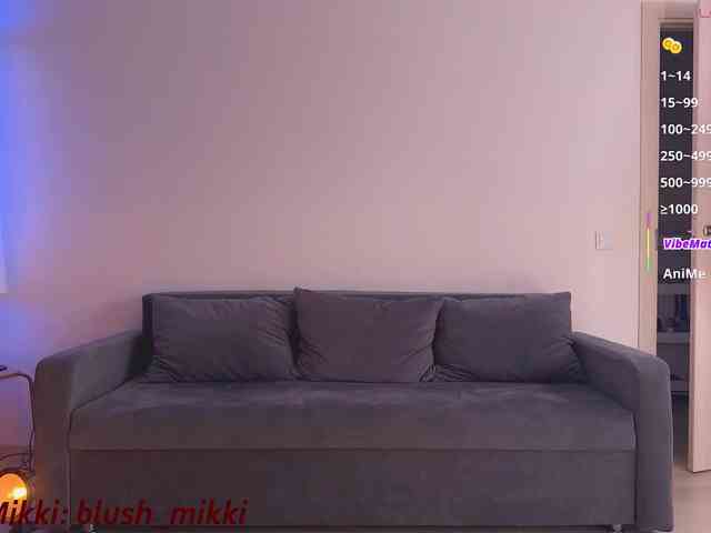 BlushMikki webcam