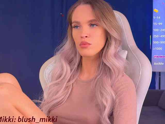 BlushMikki webcam